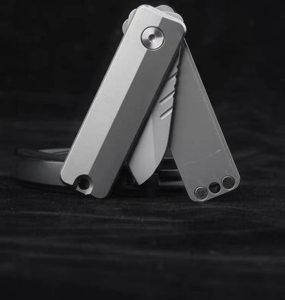 Titanium Magnetic Fidget Utility Knife
