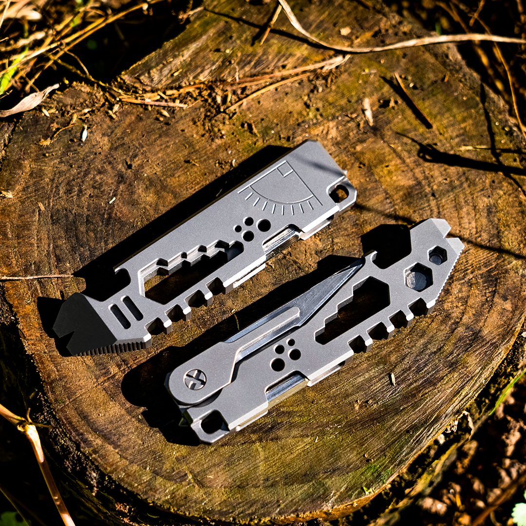Titanium Multi-functional Mini Pry Bar