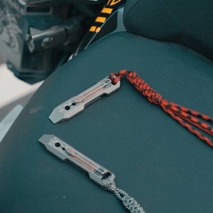 Titanium EDC Multi-Tool Pry Bar